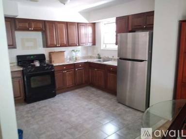 Main picture of 8732 165th St
