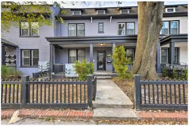 Main picture of 1660 W Virginia Ave NE