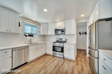 Main picture of 4675 E Mountain View Dr