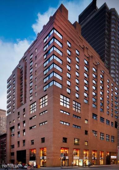 Main picture of 200 East 87th St