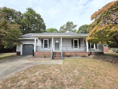 Main picture of 7021 Cordoba Ct