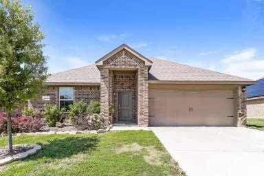 Main picture of 2520 Caden Ct