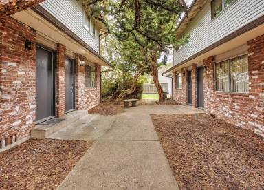 Main picture of 4315 Plomondon St