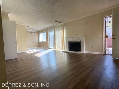Main picture of 2919 Elgin Dr
