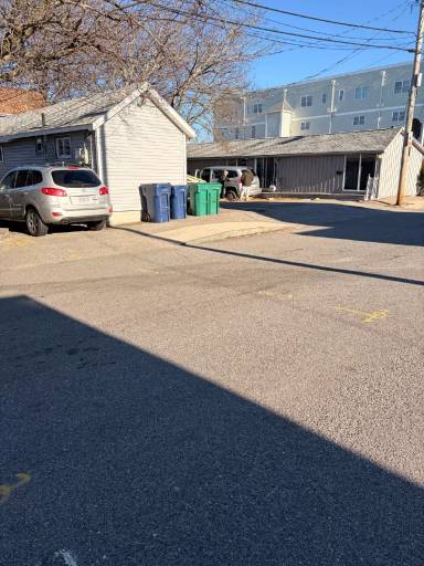 Main picture of 2 P St