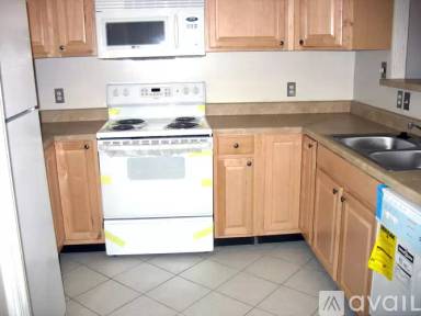 Main picture of 3535 Memorial St