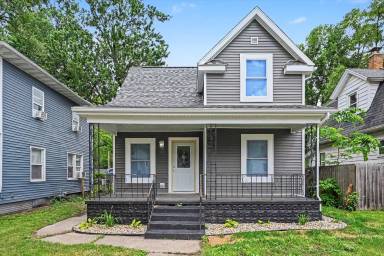 Main picture of 1219 E Madison St