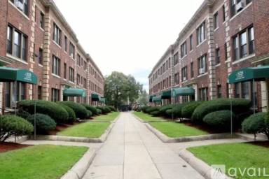 Main picture of 349 Pleasant St