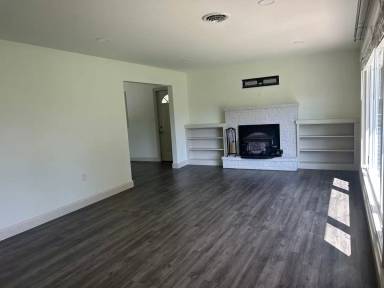 Main picture of 263 Briar Ln