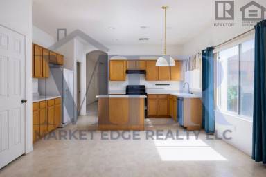 Main picture of 138 N 116th Ln
