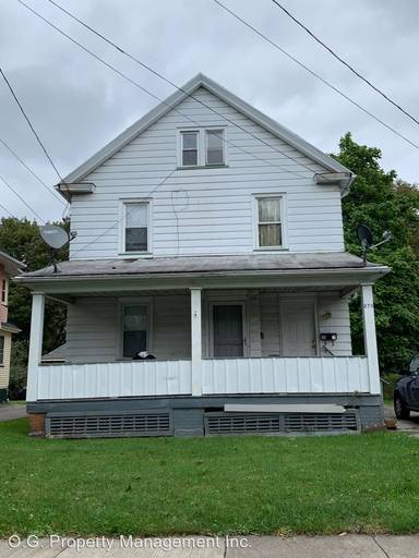 Main picture of 270 Santee St