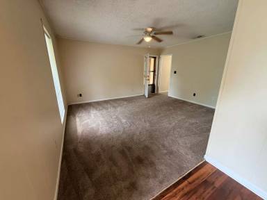 Main picture of 3902 Danube Cir