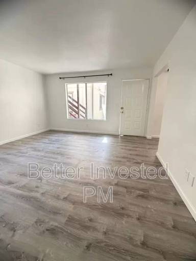 Main picture of 745 S Dora St