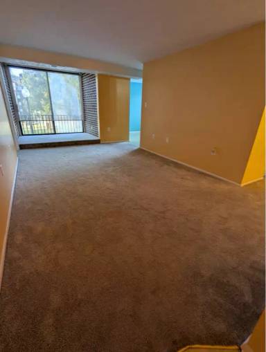 Main picture of 7824 Hanover Pkwy