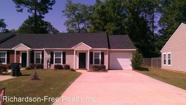 Main picture of 120 Kingston Village Dr