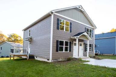 Main picture of 1409 Southwest Blvd