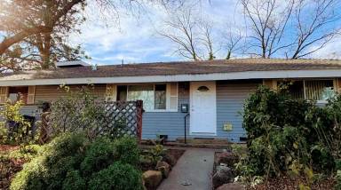 Main picture of 5639 Hazel Ave