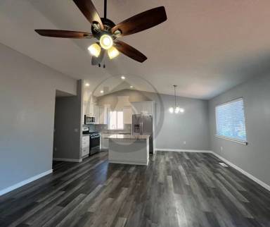 Main picture of 5530 Bryce St SE