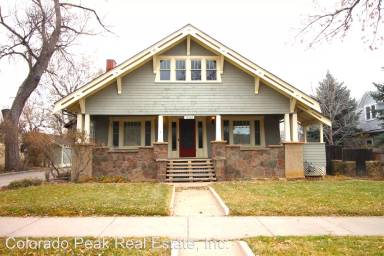 Main picture of 1822 W Pikes Peak Ave