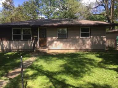 Main picture of 108 Hillsdale St