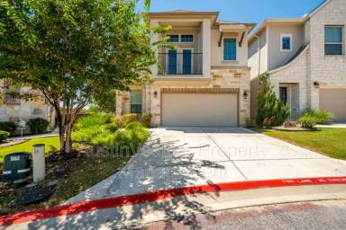 Main picture of 2105 Town Centre Dr