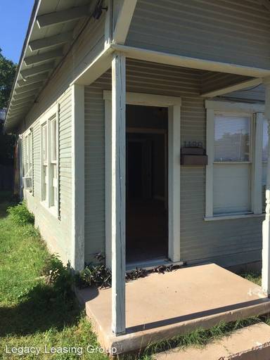 Main picture of 1128 S 9th St