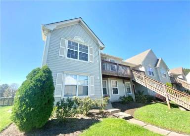 Main picture of 4944 Willow Pointe Ln