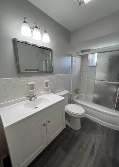 Main picture of 167 Smalley Blvd