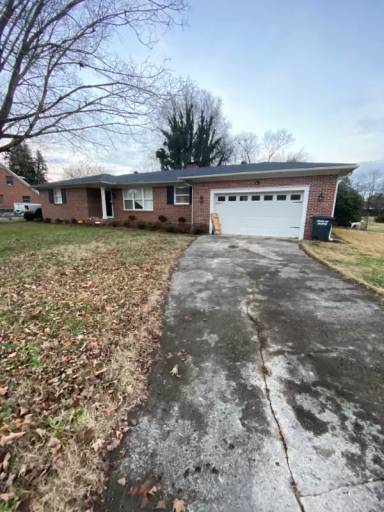 Main picture of 614 Phillips Ave
