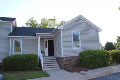 Main picture of 101 Willow Oaks Ct