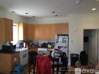 Main picture of 2112 N Campbell Ave