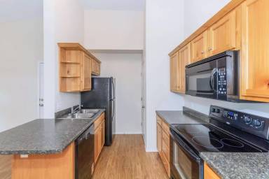 Main picture of Sandstone Heights Apartments