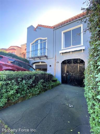 Main picture of 471 Justin Dr