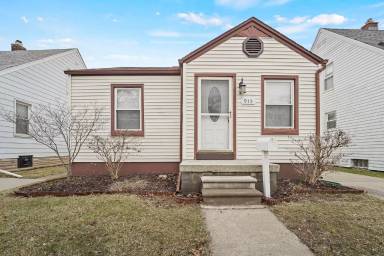 Main picture of 915 White Ave