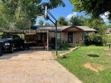 Main picture of 4201 Cunningham Dr