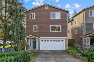 Main picture of 617 SW 4th Pl