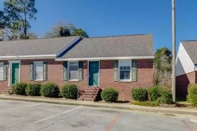 Main picture of 230 Lanier Dr
