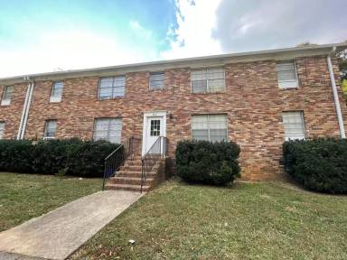 Main picture of 114 Tillman Dr