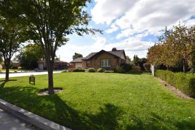 Main picture of 5388 S Kenwood Dr