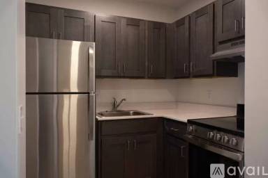 Main picture of 1500 Lucerne Ave