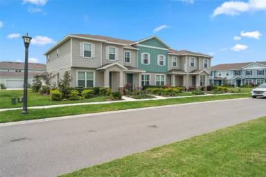 Main picture of 15396 Caravan Ave