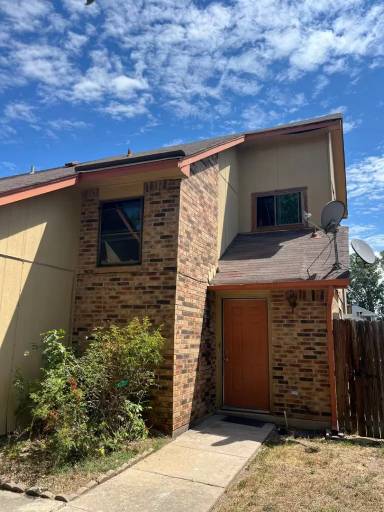 Main picture of 2634 San Sabastian Cir