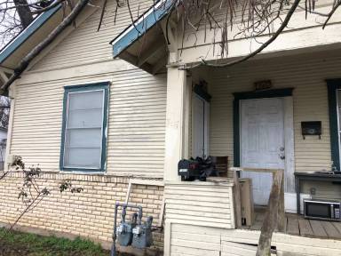 Main picture of 1412 Park St