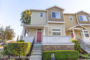 Main picture of 2825 Lavender Ter