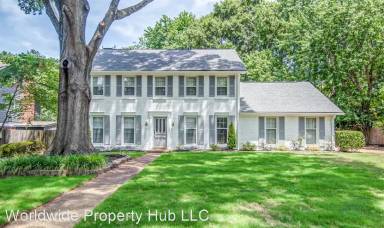 Main picture of 104 W Graycrest Ave