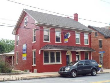 Main picture of 206 S Market St