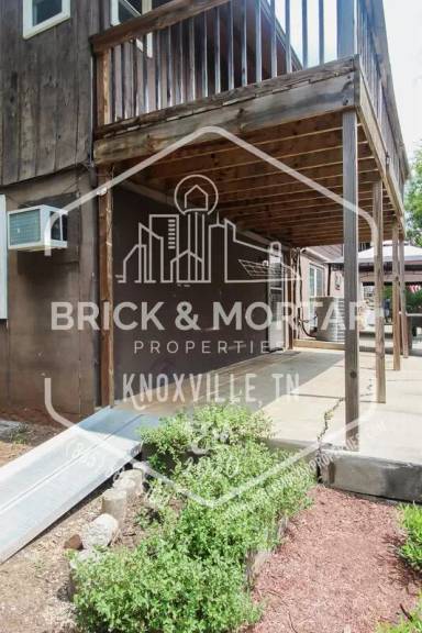 Main picture of 4944 Island Home Rd