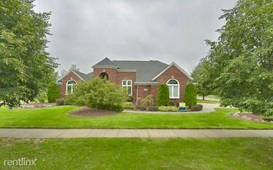 Main picture of 54796 Morningside Dr