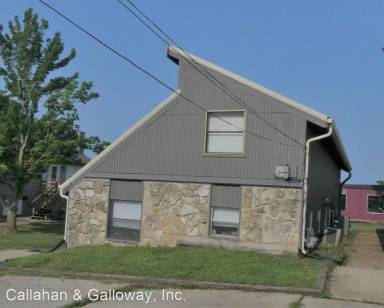 Main picture of 213 Saint Joseph St