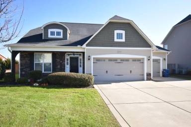 Main picture of 1072 Ronald Reagan Dr